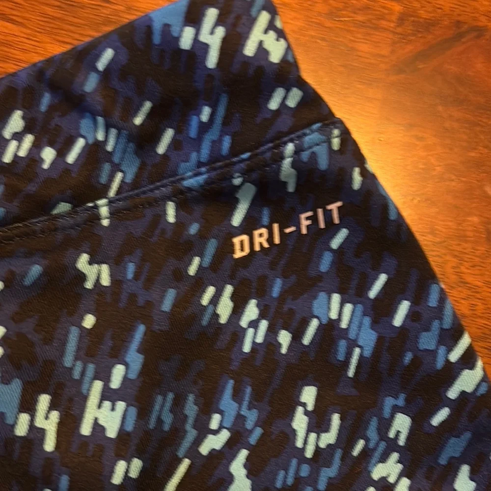 Nike Blue and Black Leggings for Active Comfort size Small - Picture 5 of 13